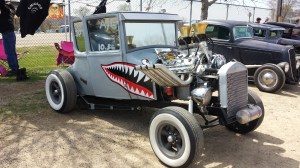 This Model T Ford is a mixture of Gasser and Rat Rod. It's mostly for fun, and not so much for actual performance. This engine has a straight pipe for each cylinder. They are actually about the best you can get for flow, unless you start dabbling in tuned length runners, etc. It's really an independent header for each cylinder.  I think it's awesome!